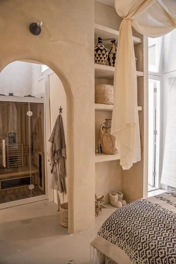 Haert Boutique Wellness Suites City Centre Haarlem Esterno foto