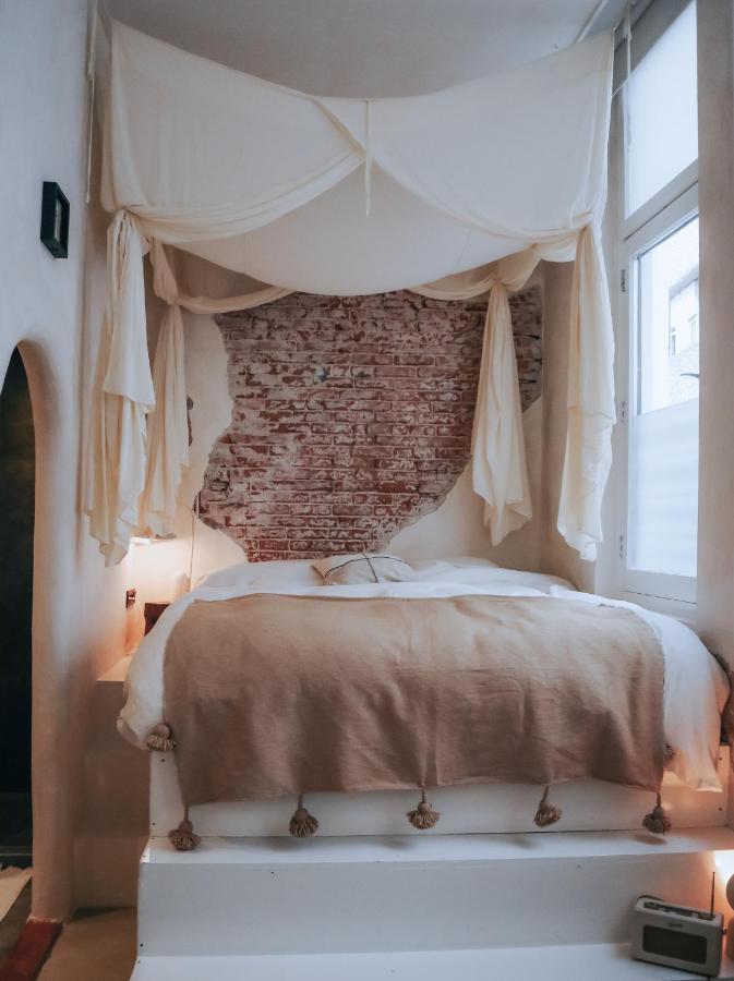 Haert Boutique Wellness Suites City Centre Haarlem Esterno foto